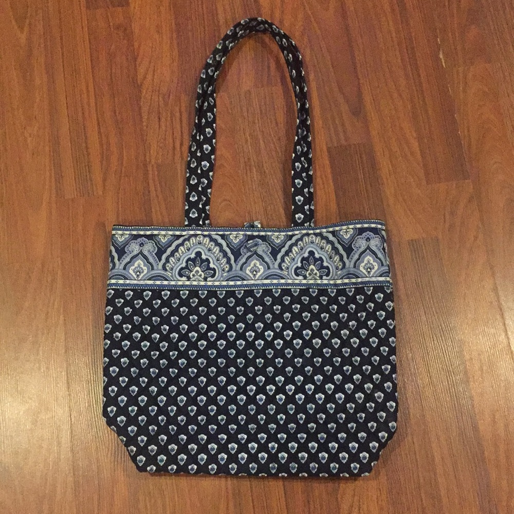 Vera Bradley tote